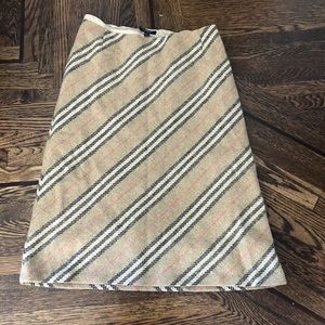 Burberry wool skirt